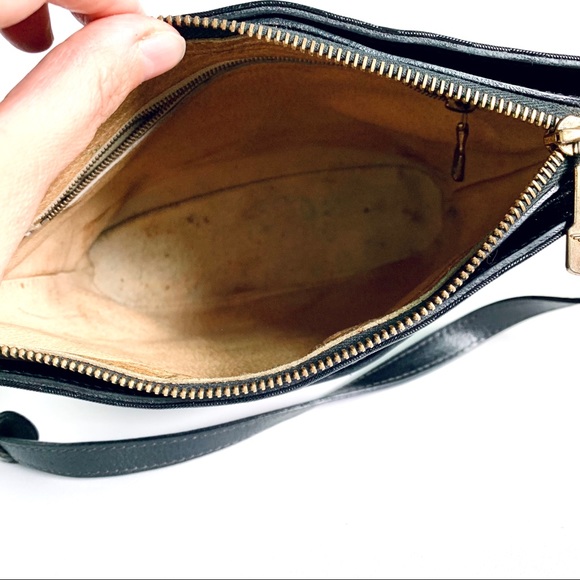 MAISON MOLLERUS SUISSE Vintage Cross Body Bag - Picture 8 of 15